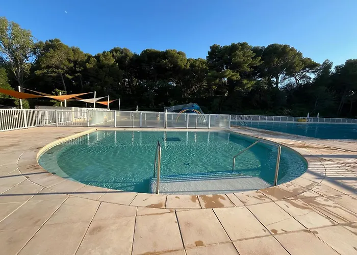Les Jardins De La Mediterranee